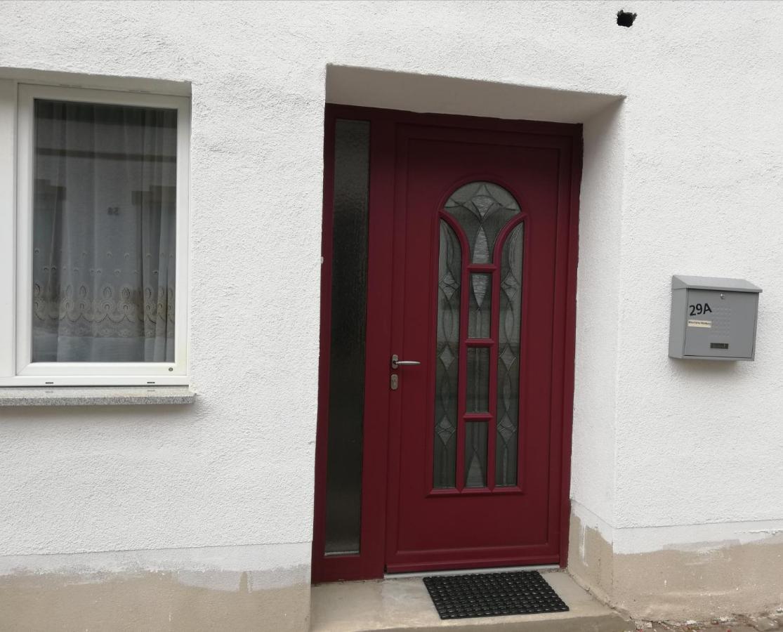 Rosen Und Rosse Appartement Zweibrücken Buitenkant foto